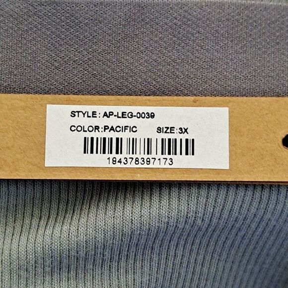 SKIMS ladies ribbed jogger pants NWT - Picture 8 of 9